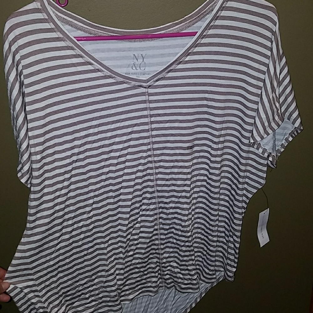 NWT leggings Shirt New York & Company large